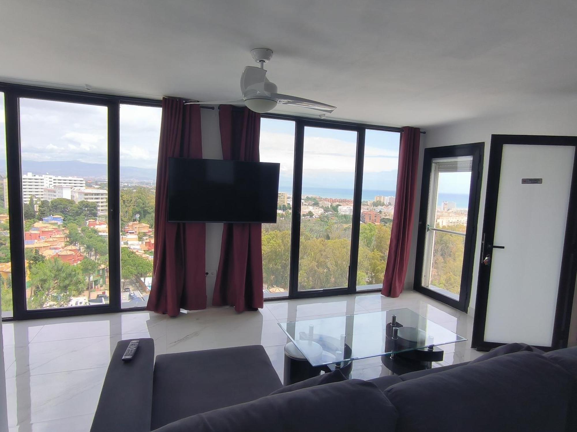 Pinar Suites Habitaciones ตอร์เรโมลิโนส ภายนอก รูปภาพ
