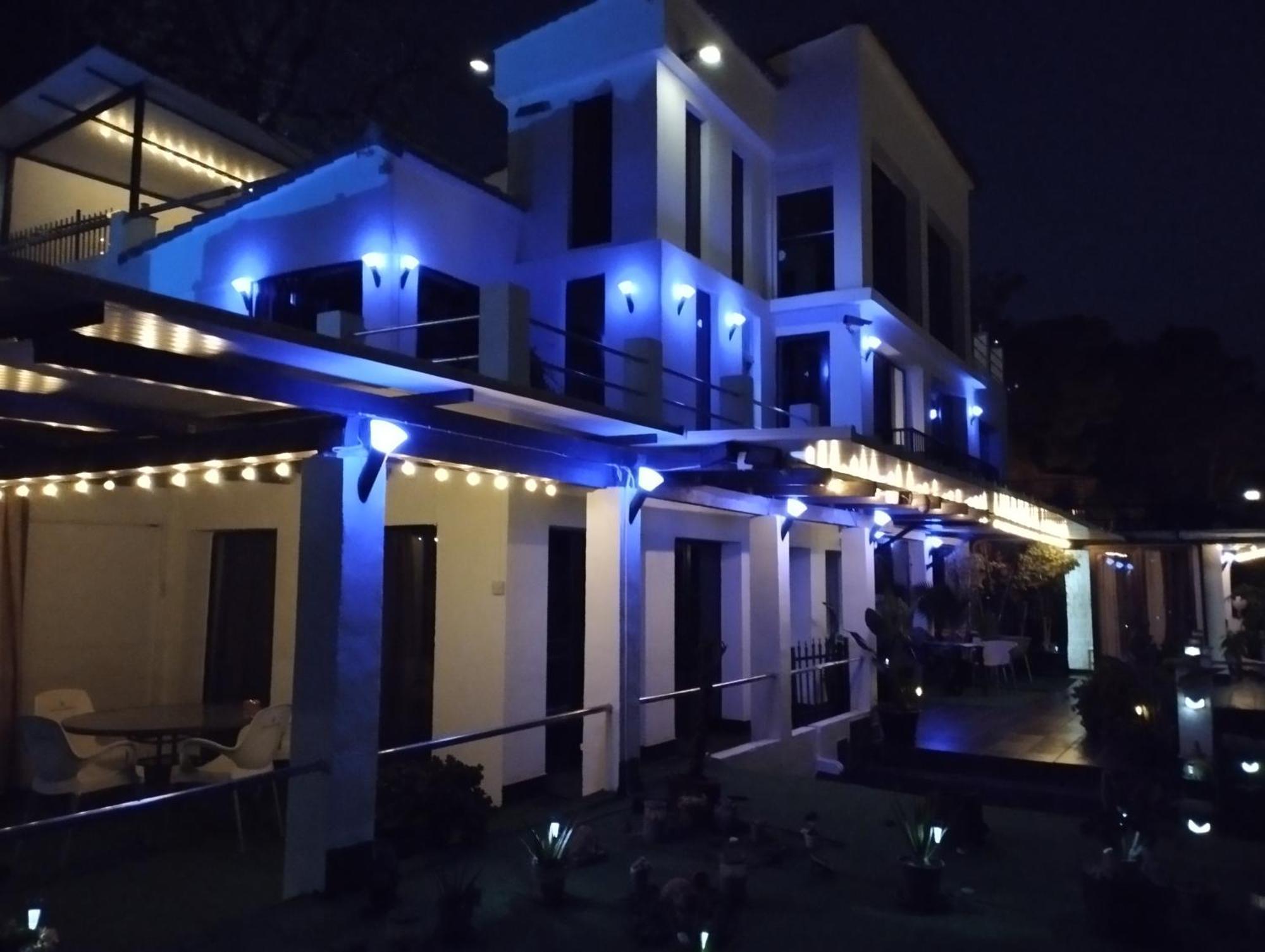 Pinar Suites Habitaciones ตอร์เรโมลิโนส ภายนอก รูปภาพ